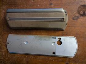 7745383 General Motors 7745377 68-70 Chevrolet Oldsmobile Coupe Lh Arm Rest Base Backing Plate
