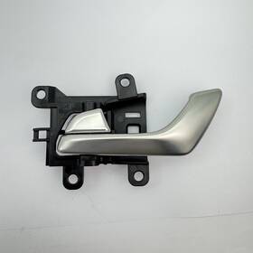 82613-g9000 Genesis 2019-2025 G70 Rear Left Driver Side Interior Door Panel Handle Oem
