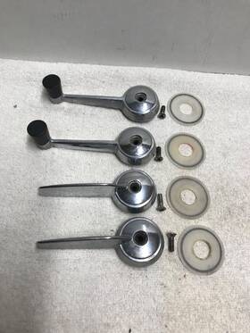 80760-14800 Genuine Part Datsun Pickup 520 521 Interior Door Handle And Window Regulator Crank Set