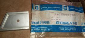15588756 Gm Grab Handle Spacer Rh And Lh Nos Oem Set For 20 Never Installed Both