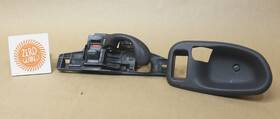 15018038 Gm Gmc Chevy Chevrolet 99-04 Blazer S10 S15 Pickup Passenger Side Interior Door Handle And Bezel Oem
