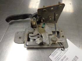 229.gm9n01 Gmc Truck 2001 Sierra 250 Rear Inside Handle Assembly
