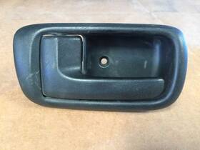 229.111108 Hino 08 Huno 268 Left Interior Door Handle 19395