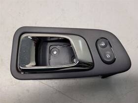 229.ho1604 Honda 2004 Pilot Ex Drivers Left Front Interior Door Handle With Lock Button