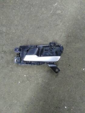 229.hy1q19 Hyundai 2019 Sonata Left Driver Front Interior Door Handle