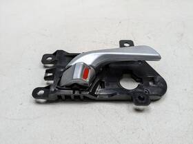 82620-2w000 Hyundai 2013 - 2016 Santa Fe Oem Interior Door Handle Front Right Passenger Side