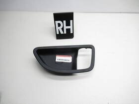82621-a5000 Hyundai 2016-2017 Elantra Right Door Interior Handle Trim Oem