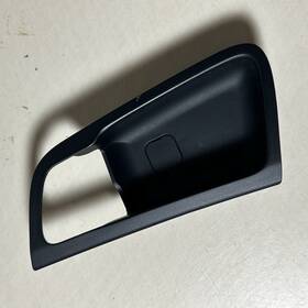 83611-2l000 Hyundai 836112l000 09-12 Elantra Touring Front Left Door Handle Bezel Trim Oem