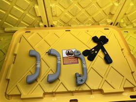 Ds85347-3s100 Hyundai 2012 Sonata Se Front Left Or Right Roof Grab Handle Bracket Oem