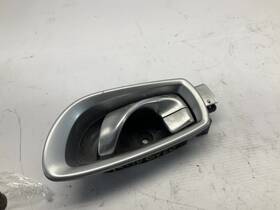 229.in1j16 Infiniti 13-20 Jx35 Qx60 Interior Front Left Door Handle T