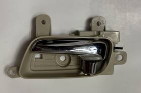 80671-1la2a Infiniti Qx56 Qx80 Nissan Rear Door Interior Inside Handle Driver Side Tan Oem