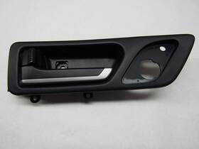 82683cg000 Infiniti 2003 Fx45 - Driver Rear Interior Door Handle With Trim