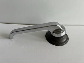 Aac766 International 1961-1980 Harvester Inside Door Handle And Escutcheon