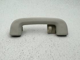 526123709pvj Jaguar 16-20 F-pace Xe Xf Rear Left Driver Lh Side Interior Roof Grab Handle Oem