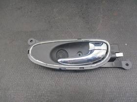 C2c5119 Jaguar 2006 Xj8 - Right Passenger Front Door Inside Handle Trim Bezel