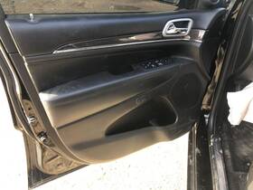 Jeep 204.am8318 2018 Grand Cherokee Front Door Trim Panel 950081