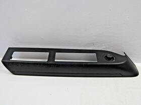 50911330645 Jeep 2007-2017 Patriot Sport Front Left Driver Interior Door Pull Trim Bezel Oem