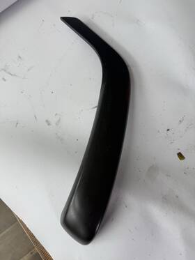 1855881 Kia 2011-2013 Sorento Door Grip Cover Black Pull Bezel Right Passenger