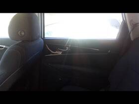 229.ki1118 Kia Sorento 2018 Door Handle Interior 24928686