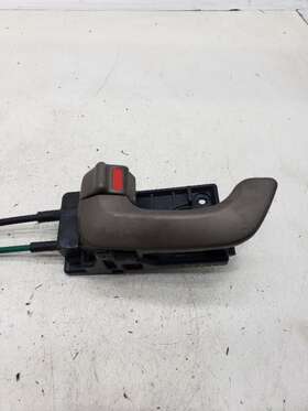 229.ki1o06 Kia Optimakia 2006 Door Handle Interior
