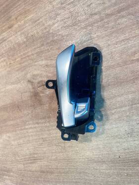 710.ki1117 Kia Sorento Door Handle Right Passenger Front Interior Inside 2016 2017 2018