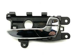 82620-a7010cr Kia Right Passenger Side Interior Door Handle Fits 2014-2018 Forte Sedan 85848