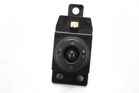 935601m000wk Kia 10-13 Forte Front Left Side Wing Mirror Adjustment Switch Oem