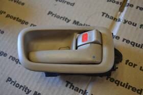 229.le1h97 Lexus 1997 1998 1999 2000 2001 Es300 Right Passenger Front Door Handle Tan