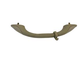 74610-48020 Lexus 2001-2003 Rx300 Rear Left Side Roof Panel Grap Assist Handle 74610-48020 Lexus 2001-2003 Rx300 Rear Left Side Roof Panel Grap Assist Handle