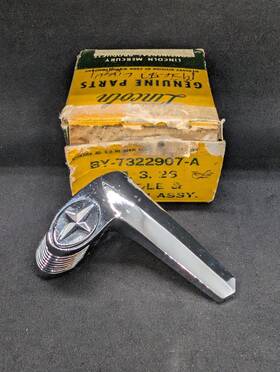By-7322907a Lincoln Nos 1956 1957 Premiere Capri Lh Chrome Vent Window Handle Knob