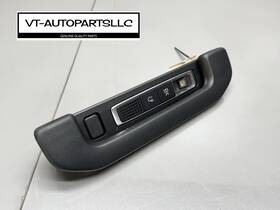 A0009065500 Mercedes 2018-2020 S560 W222 Left Rear Roof Grab Handle Light Oem