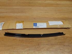 A2127300219 Mercedes-benz Rear Roght Door Window Divider Genuine W212 -