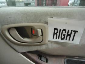 229.ms1r99 Mitsubishi 99 Galant Door Handle