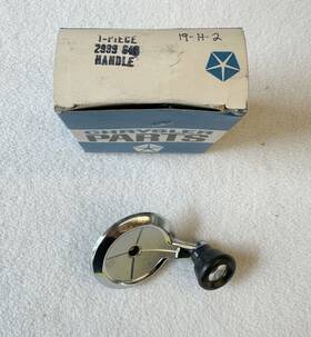 2999646 Mopar Nos 1969-70 C Body Vent Window Handle Monaco Fury Newport New Yorker T And
