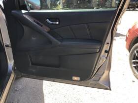 204.da1l11 Nissan 2011 Murano Front Door Trim Panel 929693