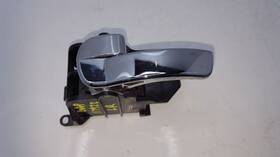 229.da1210 Nissan Pathfindr 2010 Door Handle Interior 1177737