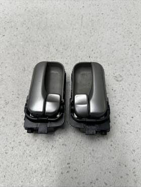 229.da1d04 Nissan 2006 Sentra Left And Right Front Interior Door Handle Pair