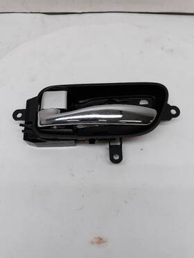 229.da1l16 Nissan 16 17 Maxima Front Drivers Left Door Handle Interior