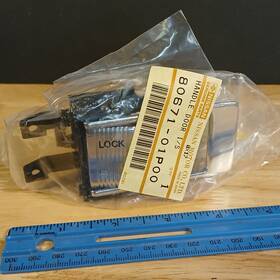 80617-01p00 Nissan 1984 - 1989 300zx Inside Door Handle Lh Chrome Nos Oem