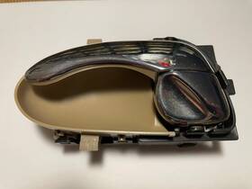 11395055 Nissan Oem Maxima Chromed Interior Door Handle Gle 2002-03 Lh Beige Bezel Used