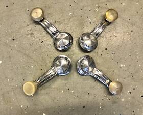 2022-0032 Oldsmobile 061123n/2022-0032 1976 Delta 88 Window Cranks Donk Chevy 76 Olds Set Of 4