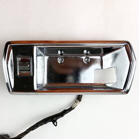 9831235 Oldsmobile Oem 1973 Ninty Eight Regency Rr Interior Door Handle Cup Right Rear