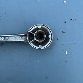 226.ch3i64 Plymouth 64 Dart Valiant 1964 Door Window Crank Front