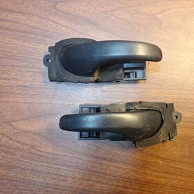 Pt Auto Warehouse Fo-2504a-fp Fits 1999 To 2003 Ford F150 F250 Interior Door Handle Front Left And Right
