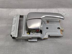 229.mz1o01 Rh Miata Passenger 2001-05 Silver Door Handle Inner 02nb25g 01-05