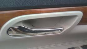 229.gm7a07 Saturn Outlook 2007 Door Handle Interior 27157962