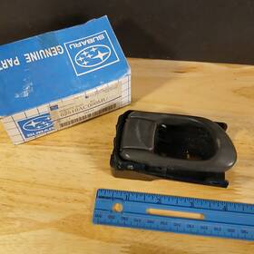 62510ac000mu Subaru 980303 1995 - 1997 Remote Assembly Inside Door Handle Rh Nos Oem
