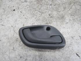 8311076g00 Suzuki Interior Door Handle Grand Vitara 2001 2002 Right Passenger Front Opening Lever