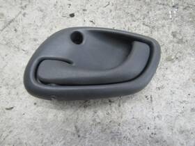 8313076g01 Suzuki Interior Door Handle Grand Vitara 2001 2002 Left Driver Side Rear Opening Lever