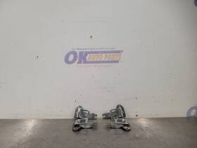 229.to1384 Toyota 84 Land Cruiser Fj60 Interior Door Handle Set Pair Front And Rear Chrome